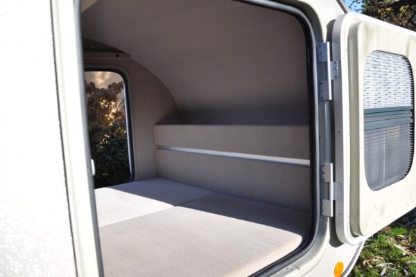 teardrop-camper-trailer-interior-front-shelf